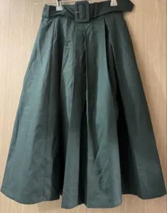 フィントFint プリーツスカート　緑　グリーン
