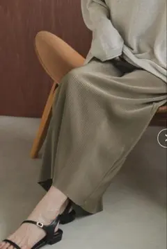 グローバルワーク　セルフカットプリーツナロースカート　ショート丈　オリーブ