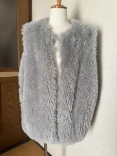 maturita グレー ファーベスト