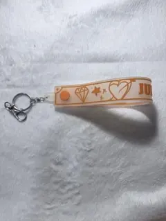 TREASUREラバーキーホルダー ジュンギュ