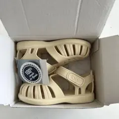 【美品】igor Tobby Solid サンダル アイボリー 21