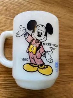 限定　レア　ディズニー　ファイヤーキング　マグカップ　ファンダフル　ミッキー Amazon.co.jp: ファイヤーキングFire King ミッキーマウス