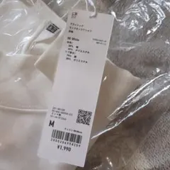 新品　ブラッシュドモックネックTシャツ