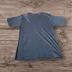 ①北海道アイヌ文様 刺繍Tシャツ グレー手刺繍 民族文様