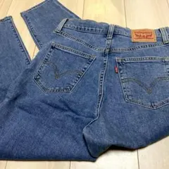 レディース　リーバイスハイウェスト　TAPER W27のサムネイル