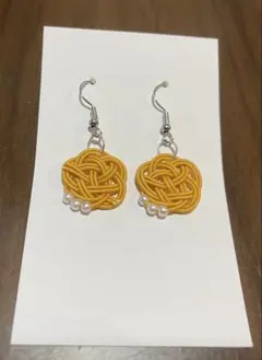 水引ピアス　梅結び 黄色　イエロー　ハンドメイド 水引アクセサリー