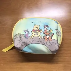 プーさん　ポーチのサムネイル