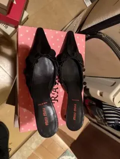miu miu サークルモチーフ ミュール ブラックのサムネイル