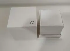 超高級ある　4℃（ヨンドシー） ピアスやリング用保管ケース
