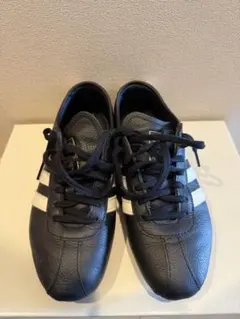 [即発]adidas Tokyo スニーカー ブラック×ホワイトのサムネイル