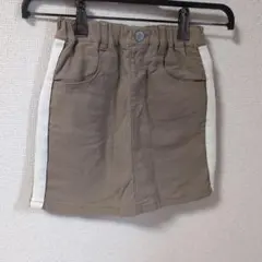 【美品】ベージュ スカート サイドラインのサムネイル