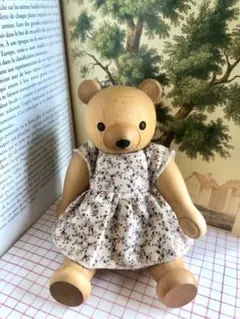 ドイツ製　KWO 花柄ワンピのくま