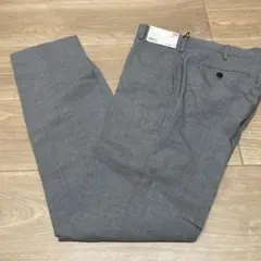【新品未使用】UNIQLO ストレッチウールスリムフィットパンツ 73cm