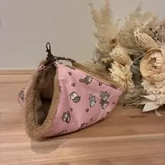 Item thumbnail for item 114a9f0e-d38a-4db8-a8e8-26e88590d5bd