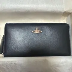 vivienne 長財布