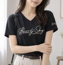 one way Vネック Tシャツ 半袖　ブラックのサムネイル