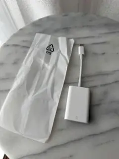 未使用品 Apple 純正 USB-C SDカードリーダー
