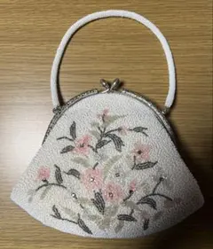 ミドリヤ　花柄　ビーズ刺繍 ガマ口バッグ　ホワイト系　レディース
