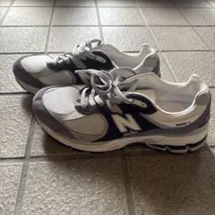 New Balance 2002RFLグレー スニーカー 23 箱はありません - メルカリ