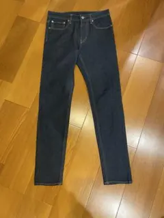 美品⭐︎GU スキニーデニム ダークブルー　サイズ28