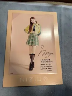 m*a様 NiziU マヤサイン入りタレントカード m*a様 NiziU マヤサイン入りタレントカード m*a様 NiziU