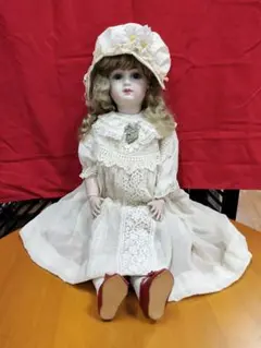 ハンドメイドビスクドール　ビンテージドール アイボリードレス