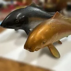 金属製 鯉の置物 2匹 木製台座付き 縁起物 昭和レトロ - メルカリ