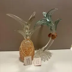 ニュージーランドお土産 貝殻象嵌製キウイ置物2体セット - メルカリ