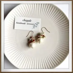 No.1474 クリスマスデザインのピアス　ハンドメイドピアス　イヤリング