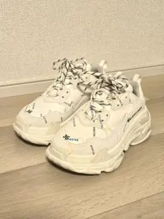 【美品】BALENCIAGA バレンシアガ TripleS 24cm スニーカーのサムネイル