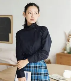 and myera アンドマイラ　Tシャツ タートルネックなトップス レディース