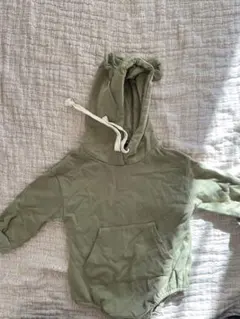 くま耳付きトレーナーロンパース