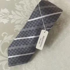 Item thumbnail for item 24669635-1fce-455a-8d7f-9b626f155a3c