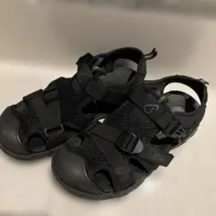 アウトドアサンダル ブラック　サイズ23〜23.5