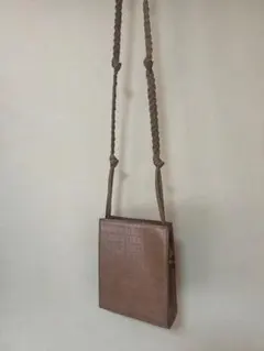 ベージュ クロコダイル型押し ショルダーバッグ