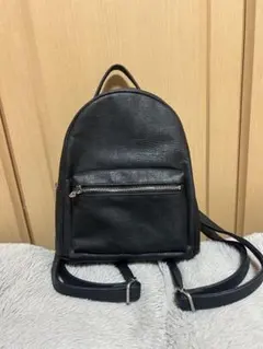 【美品】韓国風 ミニリュック ブラック シンプル フェイクレザーのサムネイル