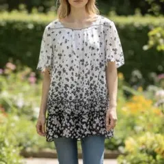 美品 アリスバーリー Aylesbury ブラウス（M）水色 花柄 半袖のサムネイル