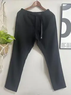 スラックス