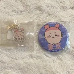ちいかわ　古本屋/カニちゃん　グッズセット　アクリルチャーム、缶バッジ