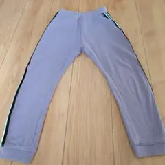 b Room キッズパンツ　130