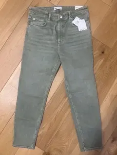 ZARA スキニーデニム パンツ カーキ