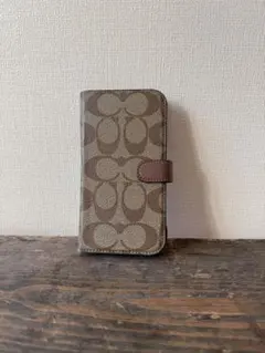 手帳型 iphone13