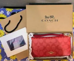 COACH❕コーチ 長財布 マイアミレッド - メルカリ