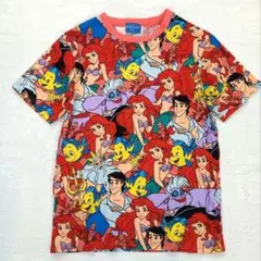 ディズニー　半袖Tシャツ　未使用　プリンセス　アリエル　赤　カラフル　総柄