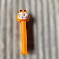 PEZ ペッツ ガーフィールド フィギュアのサムネイル