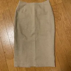 バックスリット　タイトスカート ひざ丈のサムネイル