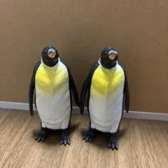ペンギン　フィギュアのサムネイル