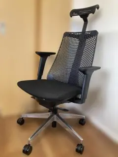 イトーキ オフィスチェア サリダ YL9 YL9-BLEL 可動肘 ブラック