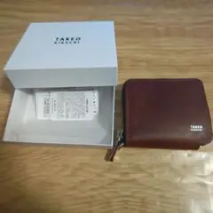 【新品に近い】タケオキクチ　2つ折り財布