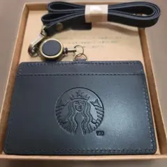 【新品】スターバックス　パスケース　IDホルダー　リール付き　黒